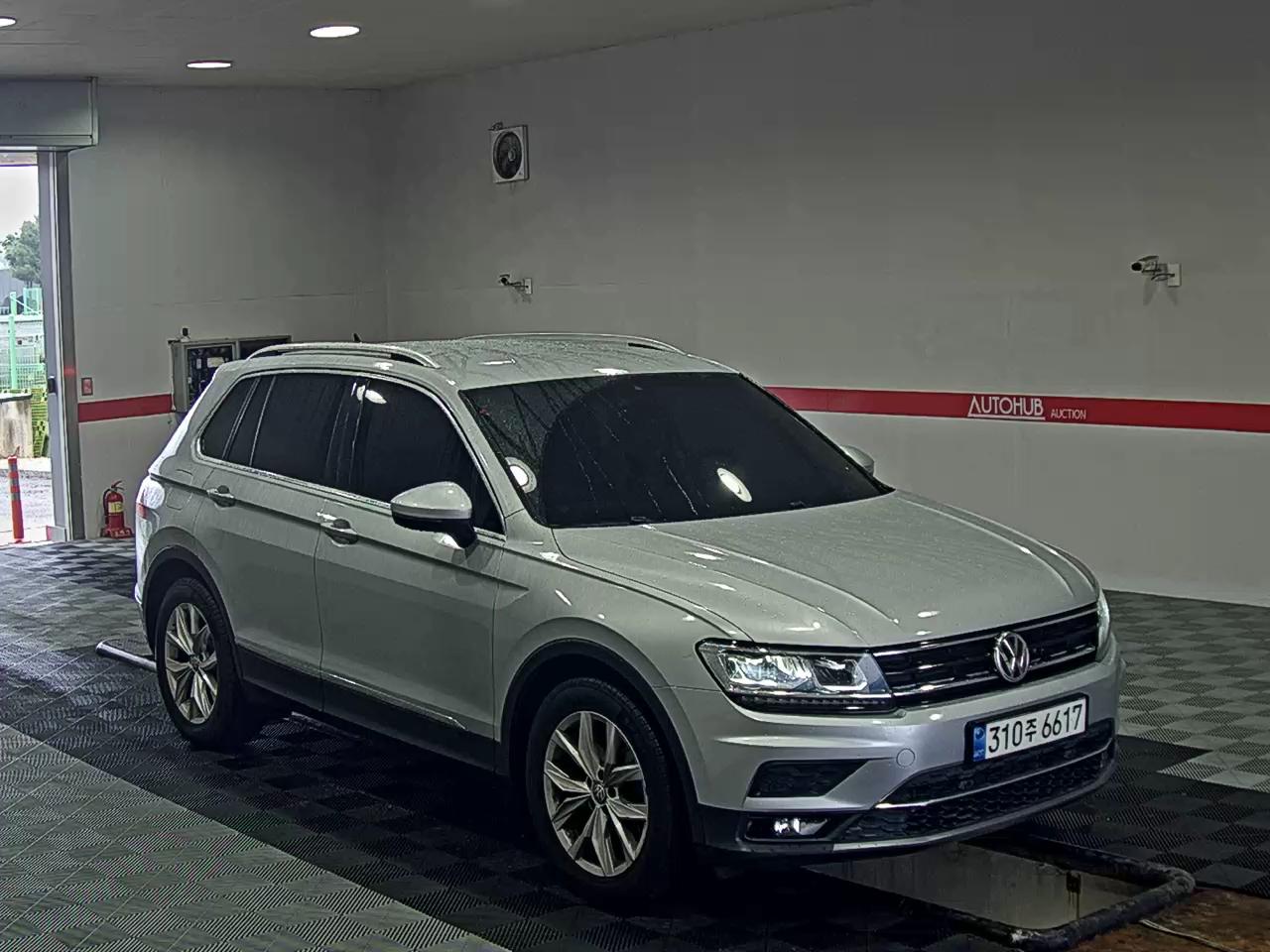 2018 - volkswagen tiguan