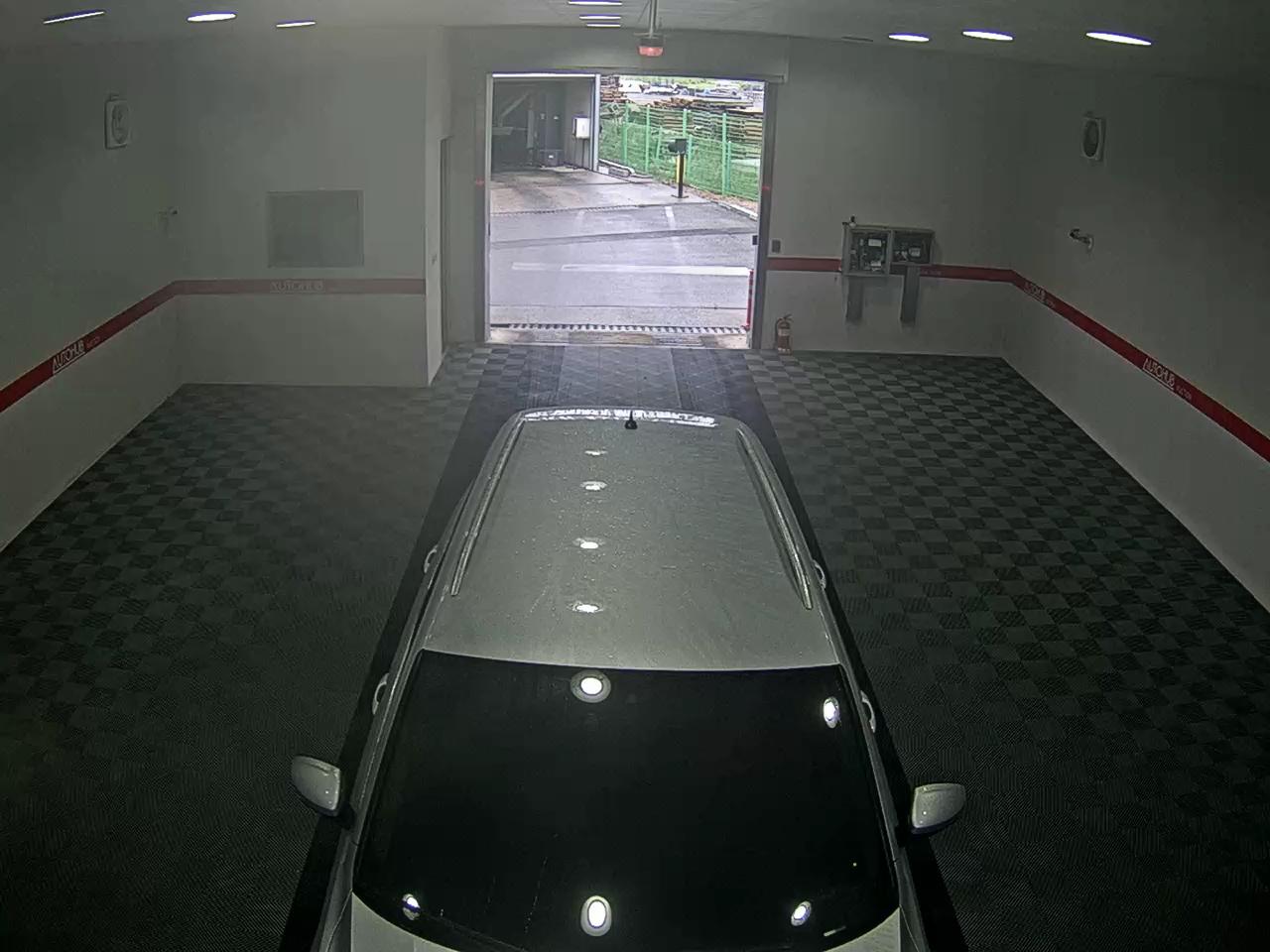 2018 - volkswagen tiguan