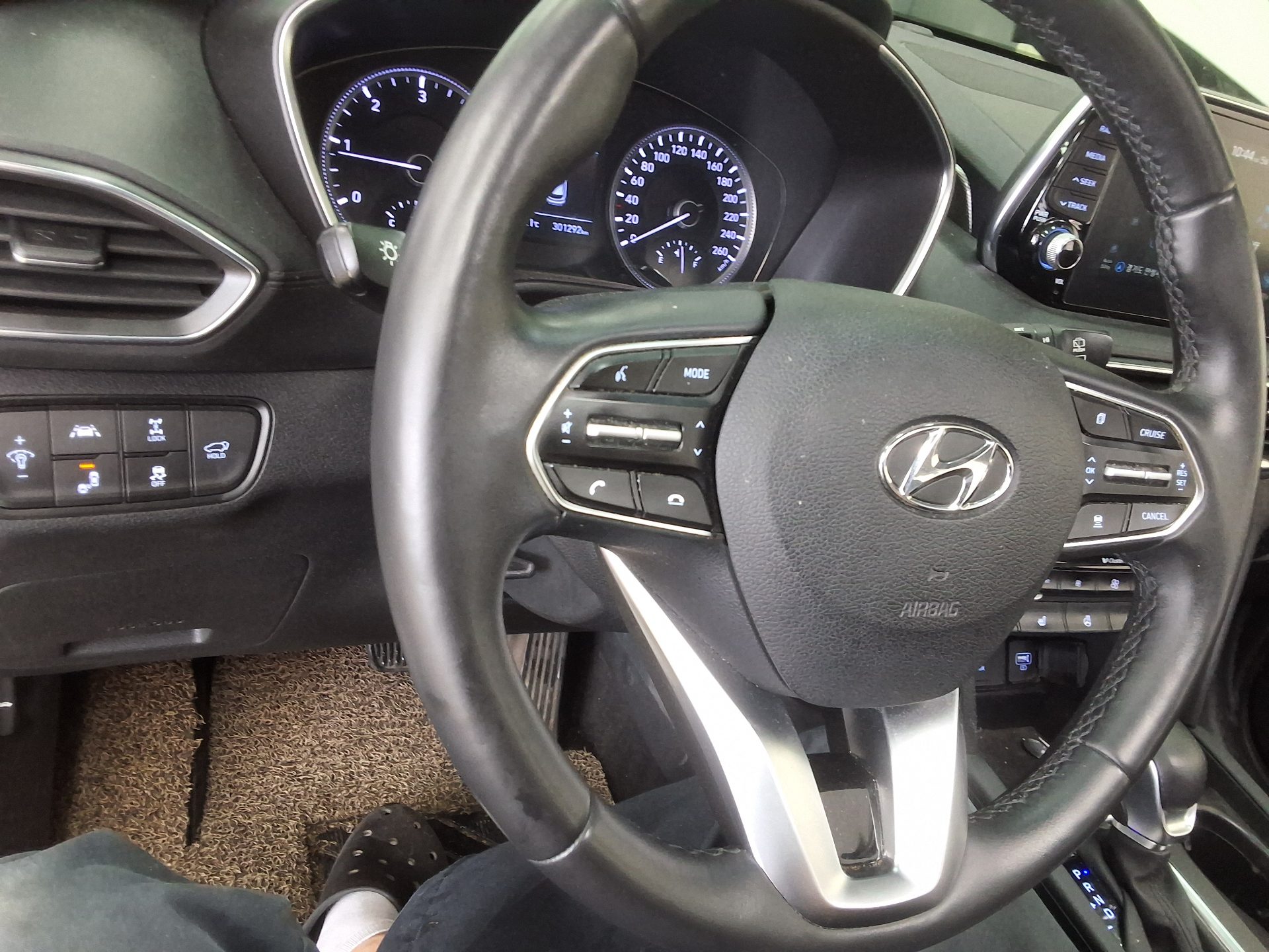 2019 - hyundai santa fe