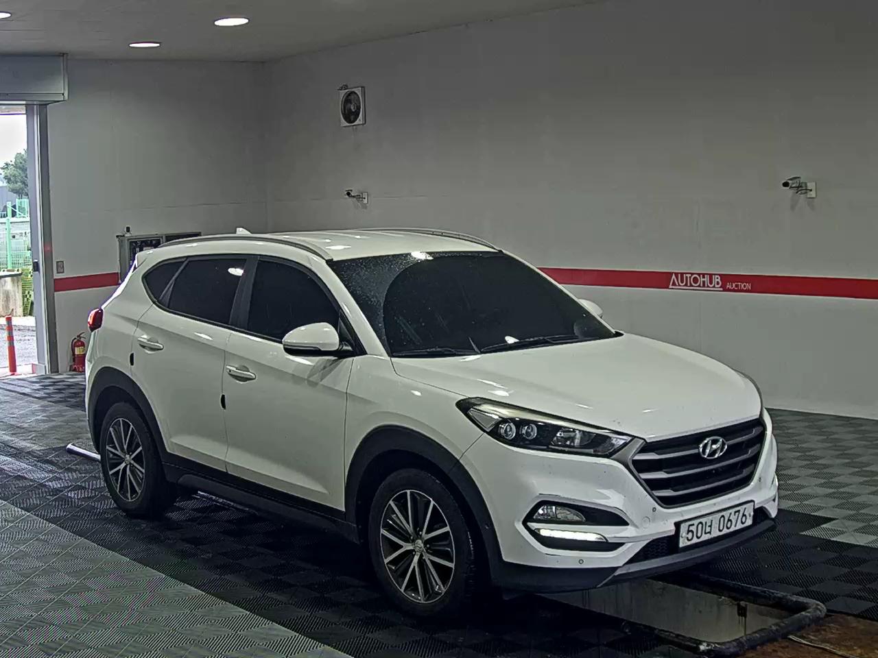 2016 - hyundai tucson