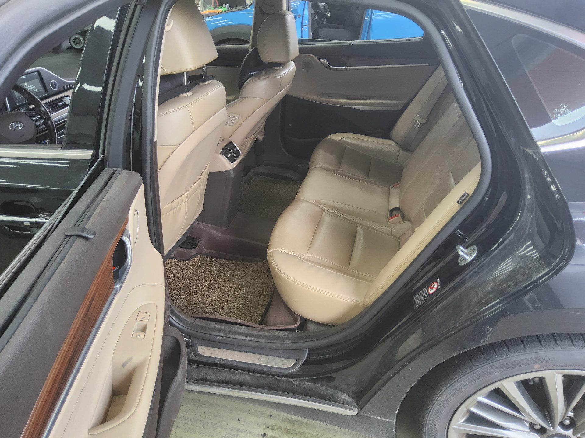 2017 - hyundai grandeur