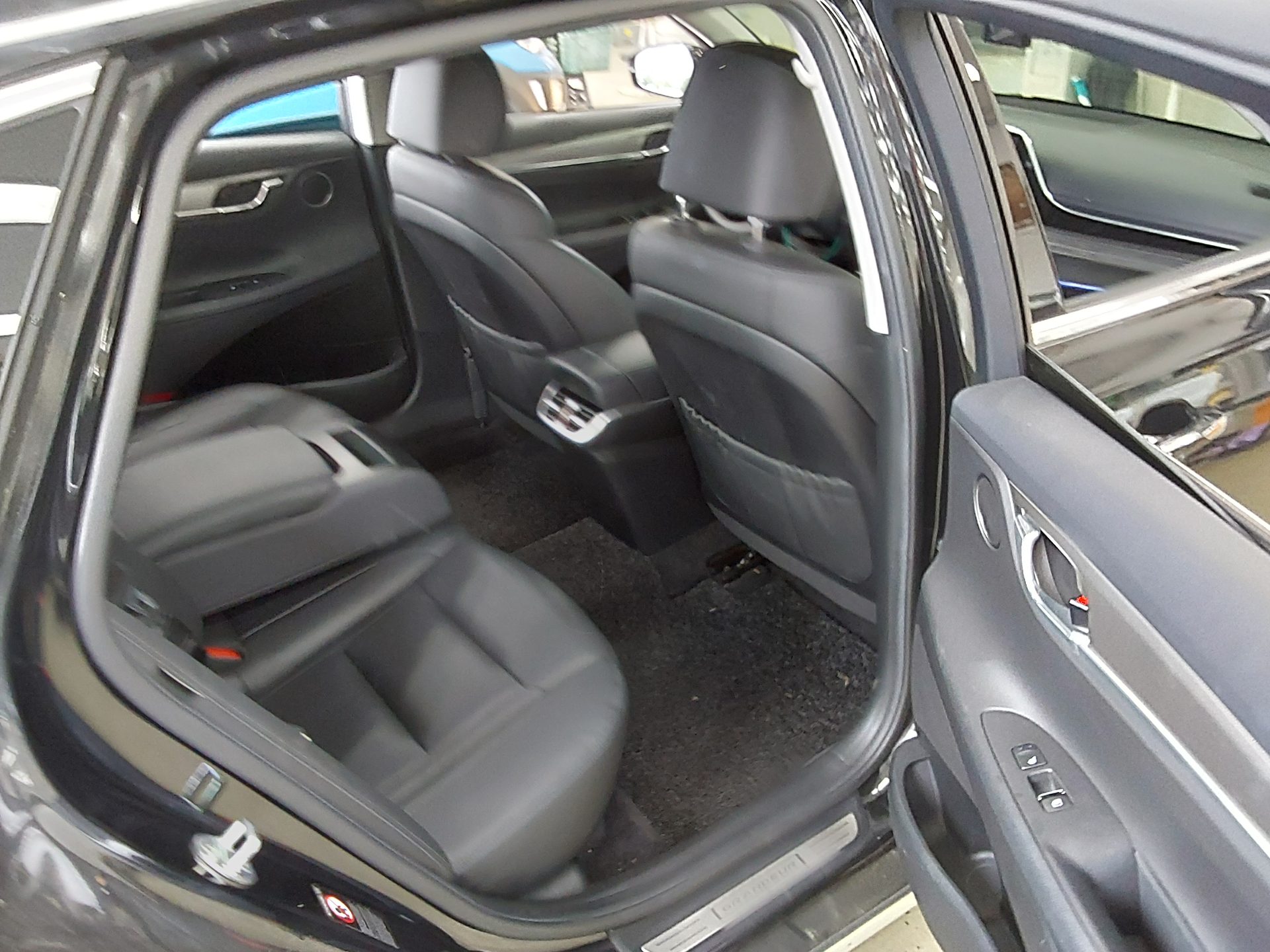 2022 - hyundai grandeur