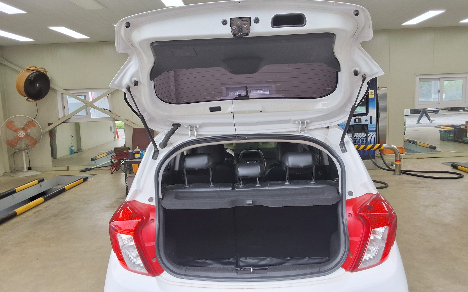 2017 - chevrolet spark