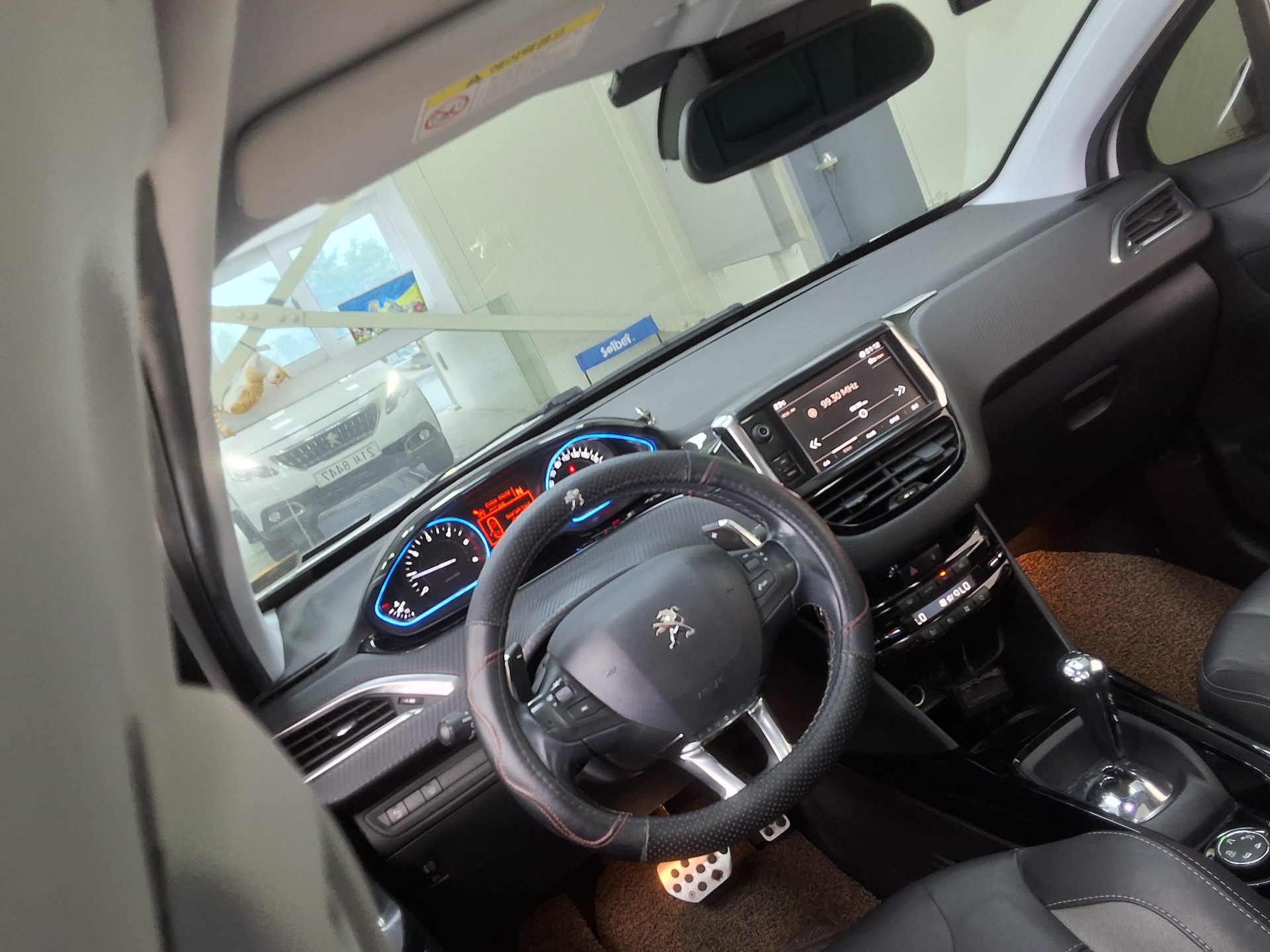 2018 - peugeot 2008