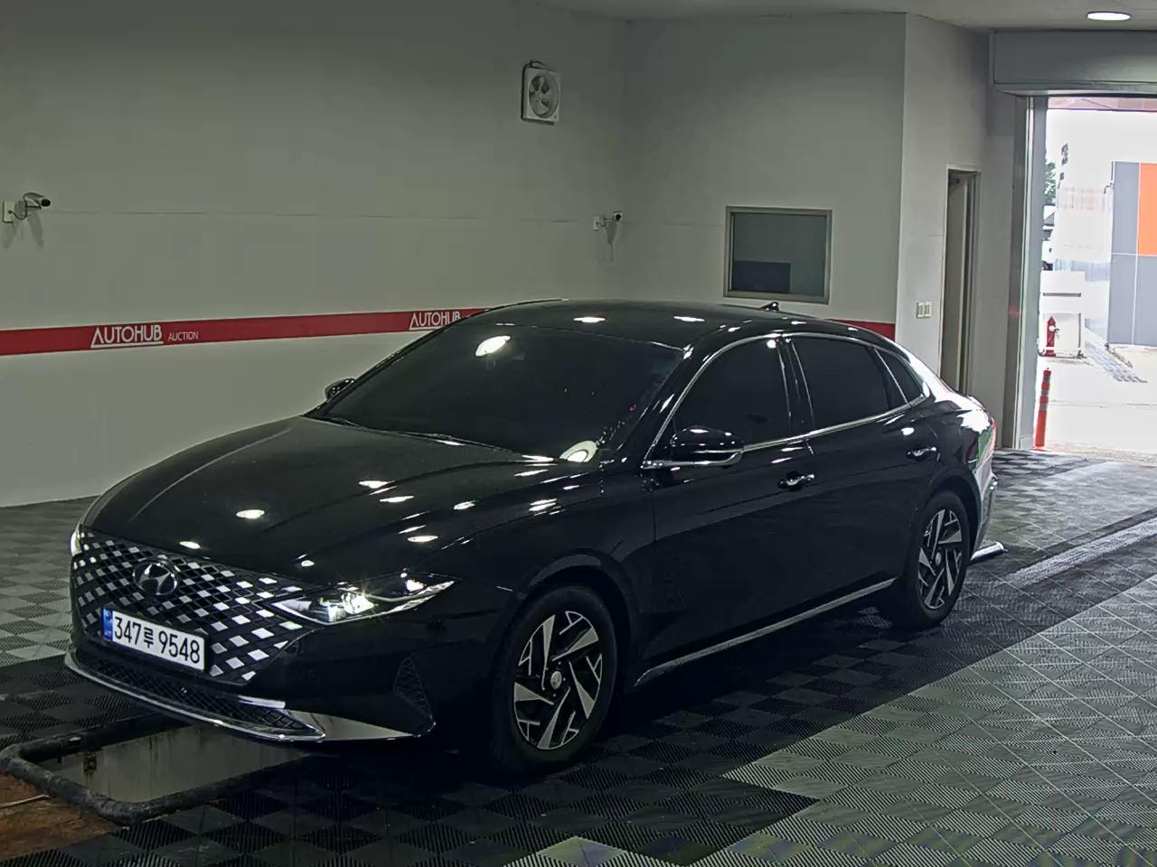 HYUNDAI GRANDEUR HEV