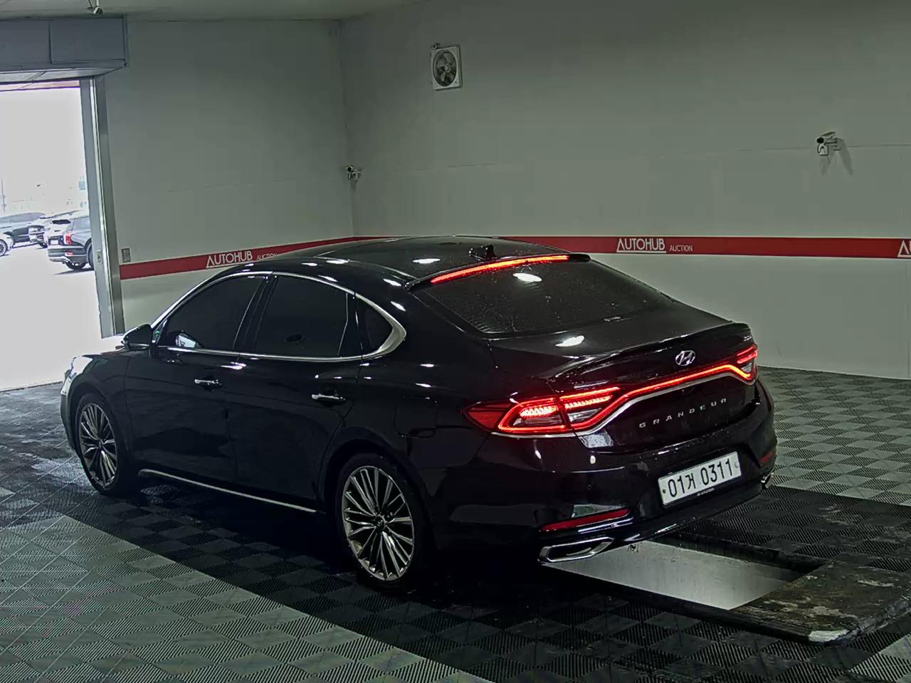 2017 - hyundai grandeur