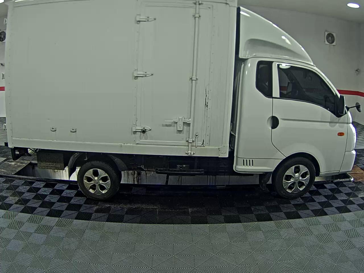 2022 - hyundai porter