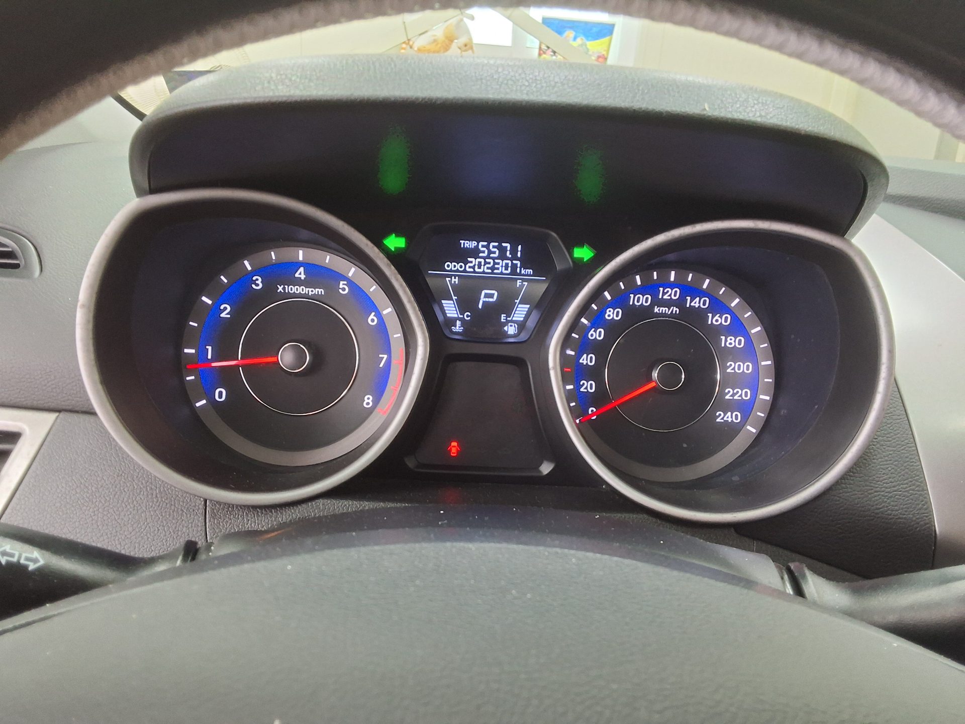 2013 - hyundai avante