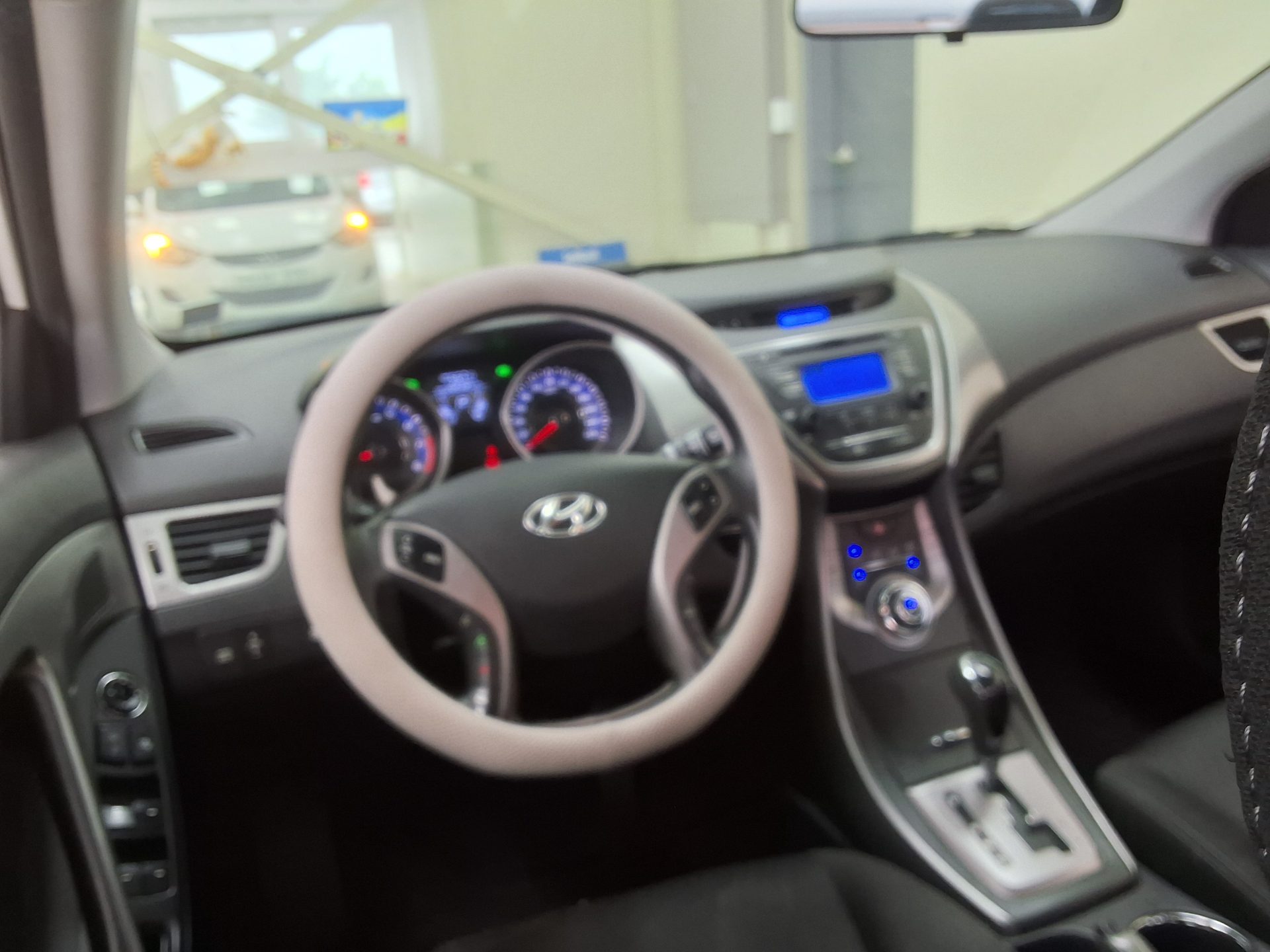 2013 - hyundai avante