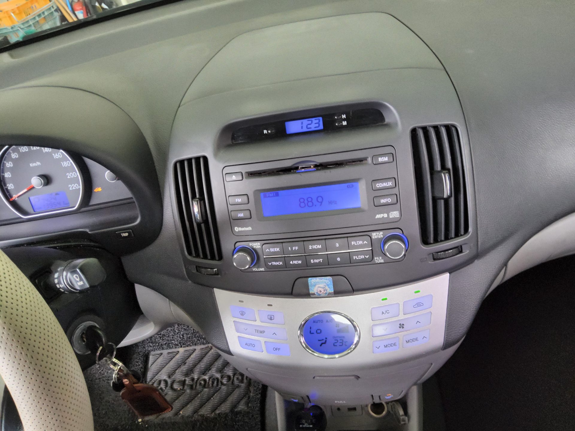 2009 - hyundai avante