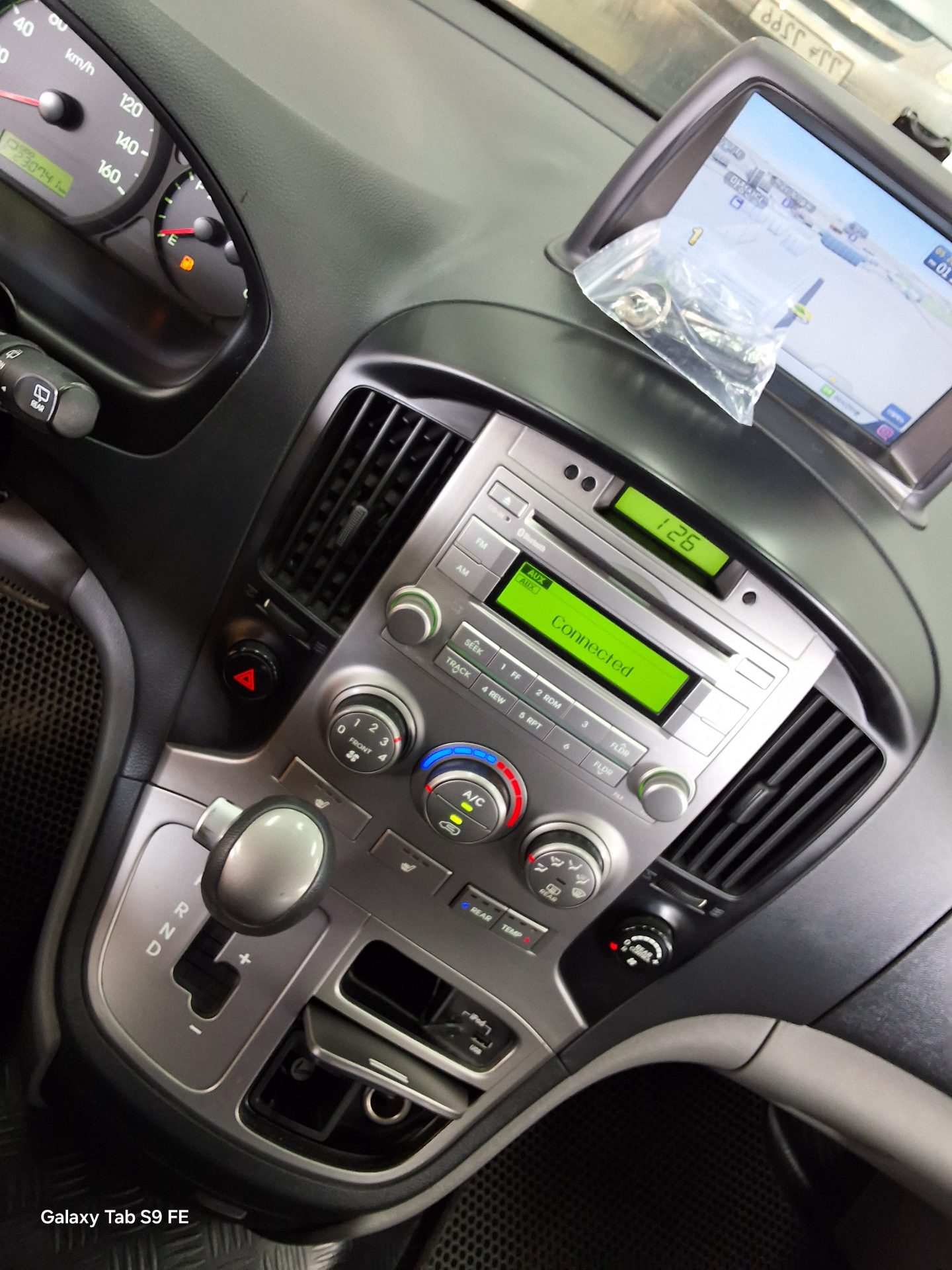 2015 - hyundai grand starex