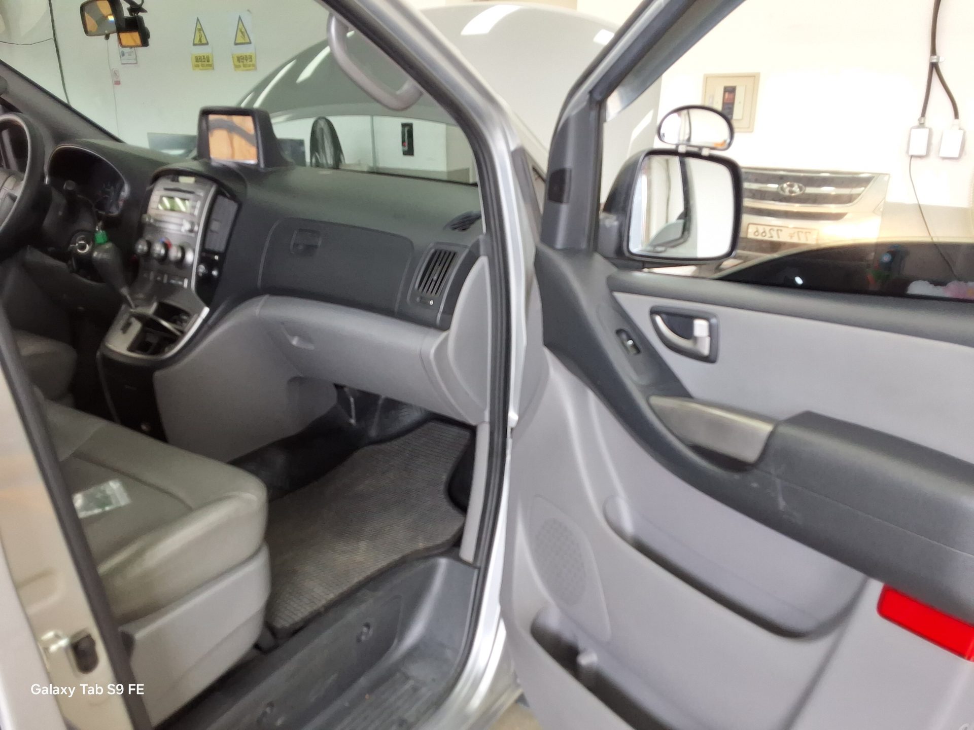 2015 - hyundai grand starex