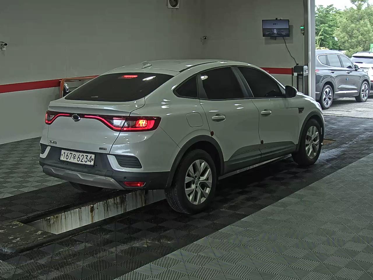 2020 - renault xm3