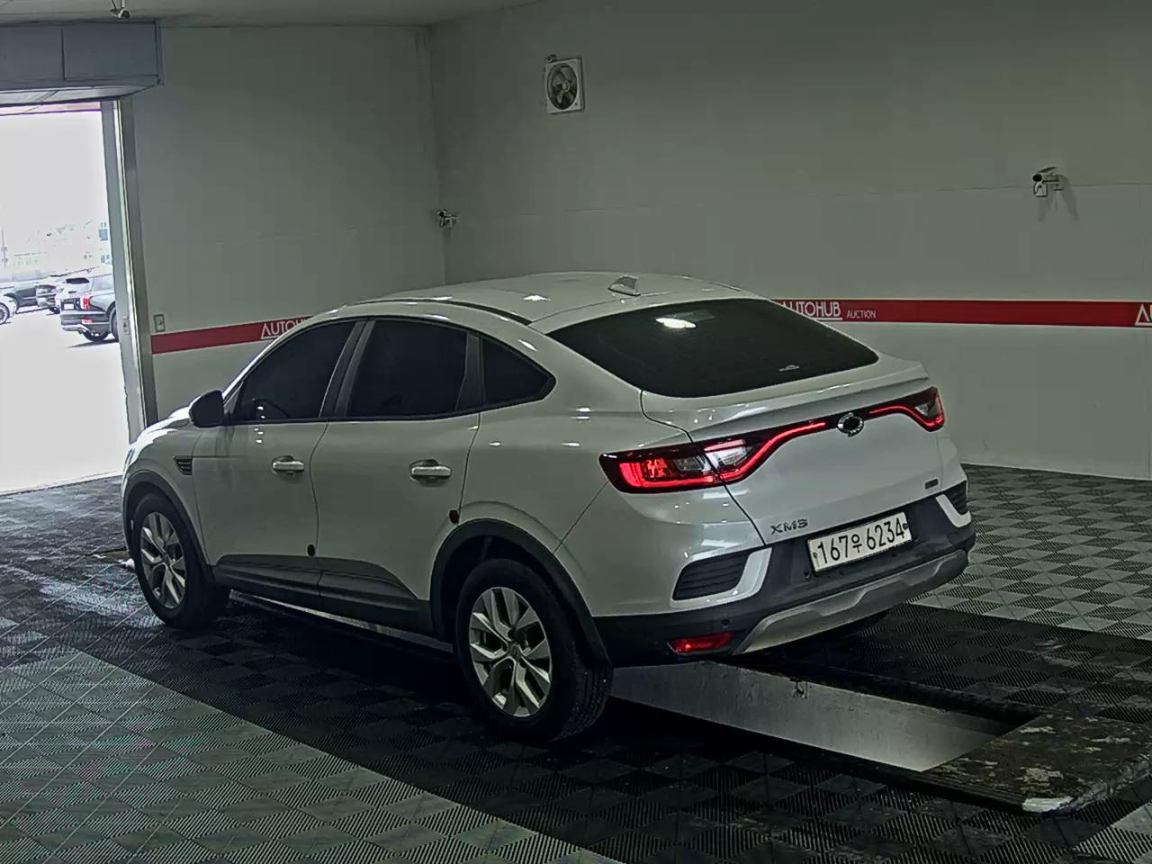 2020 - renault xm3
