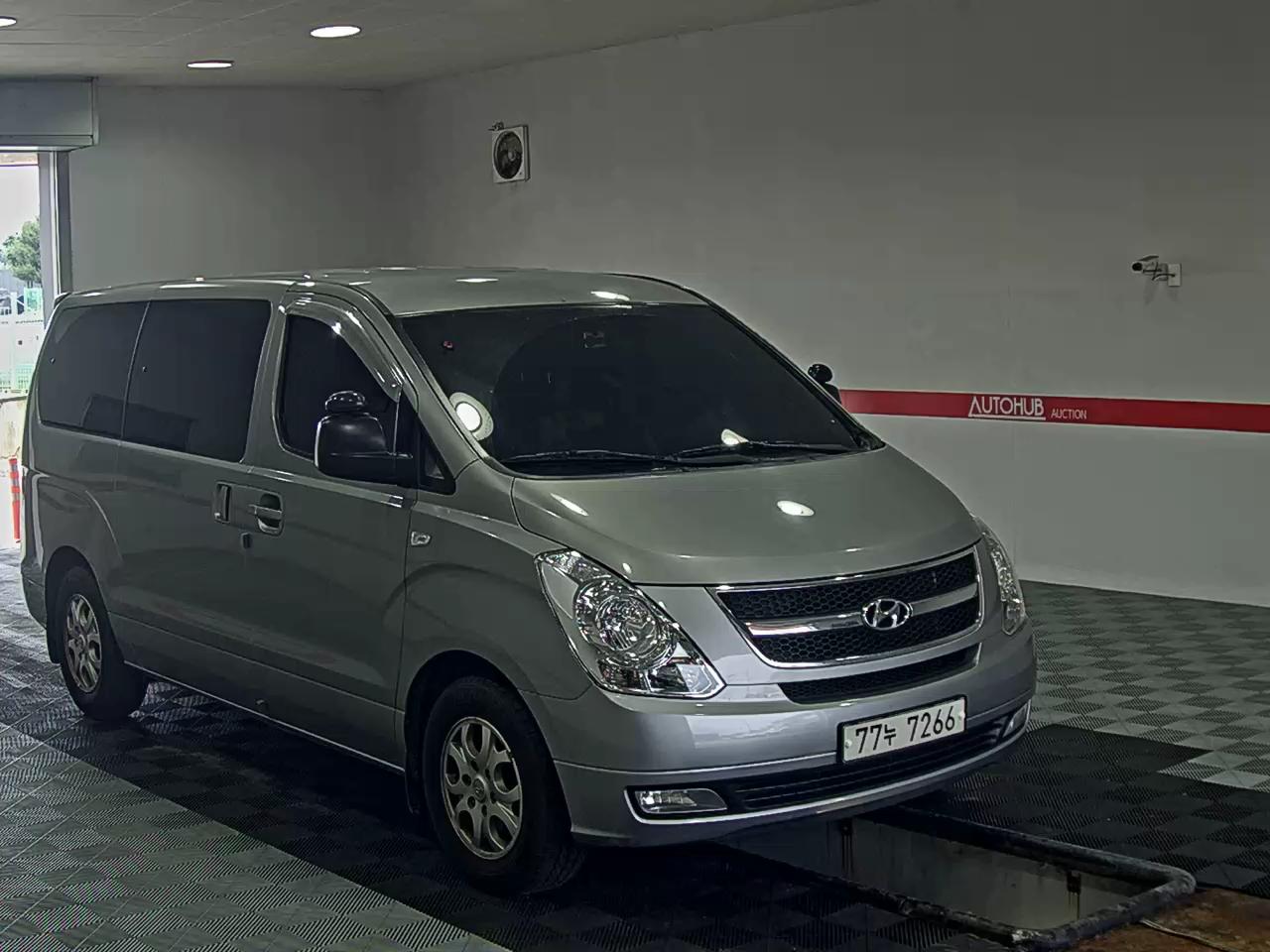 2015 - hyundai grand starex