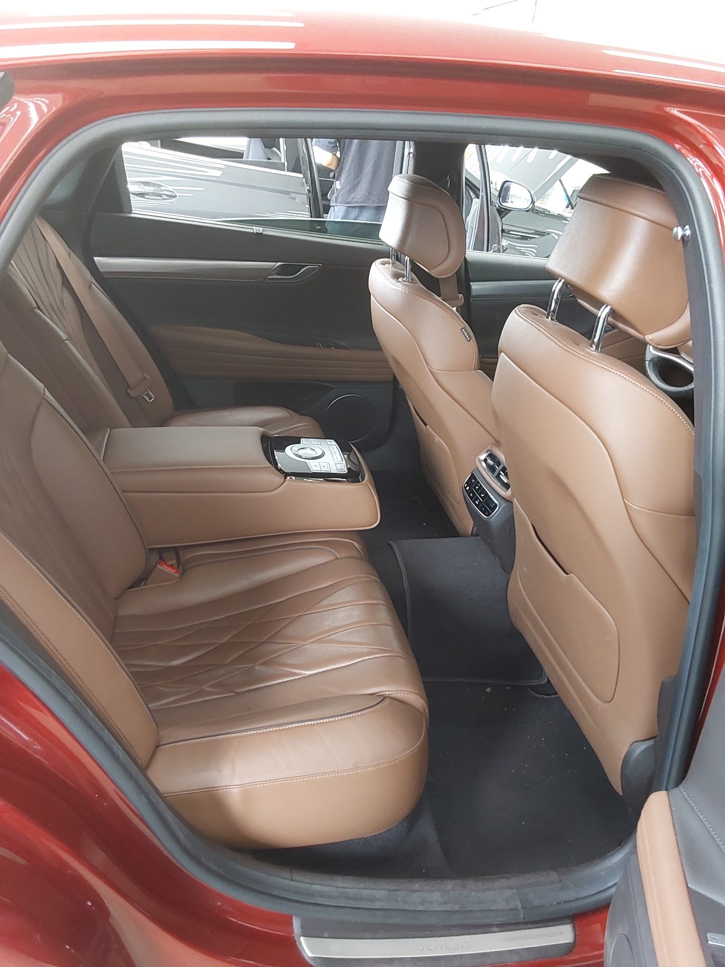 2021 - genesis g80