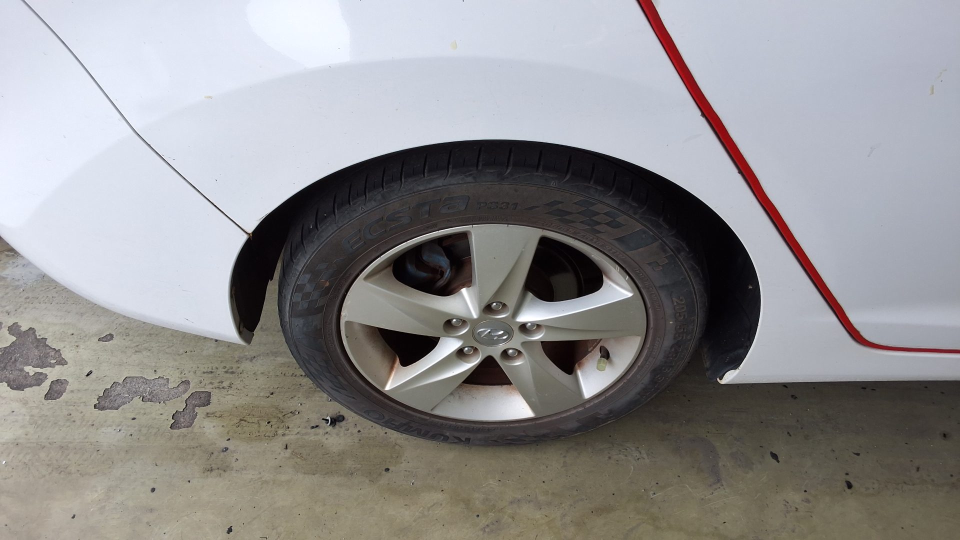 2012 - hyundai avante