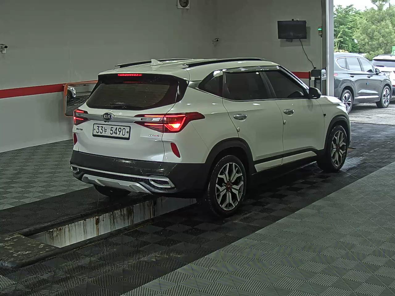 2020 - kia seltos