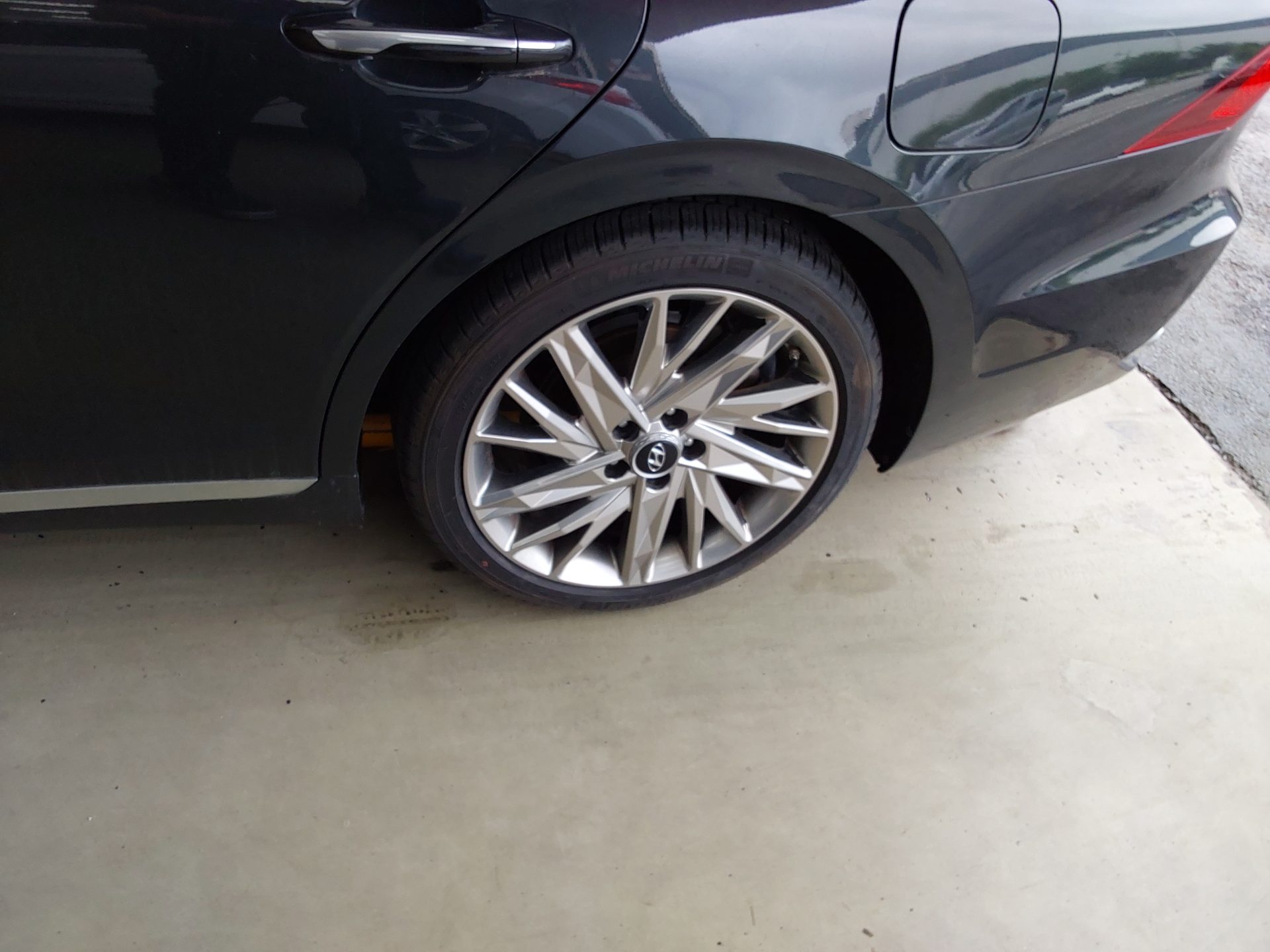 2021 - hyundai grandeur
