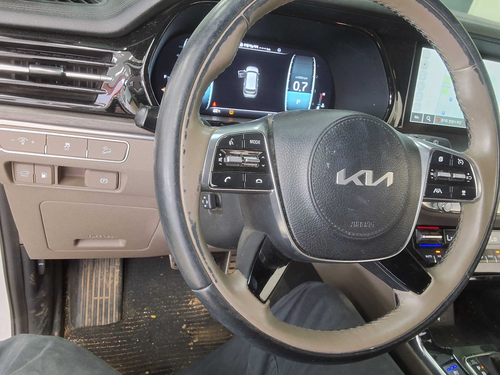 2023 - kia mohave