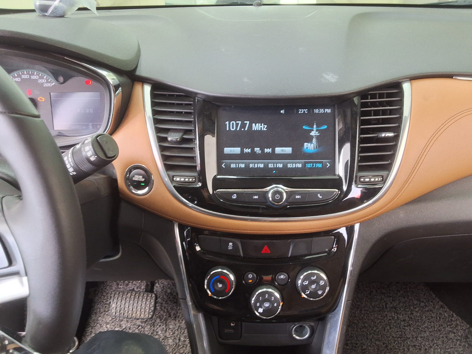 2018 - chevrolet trax