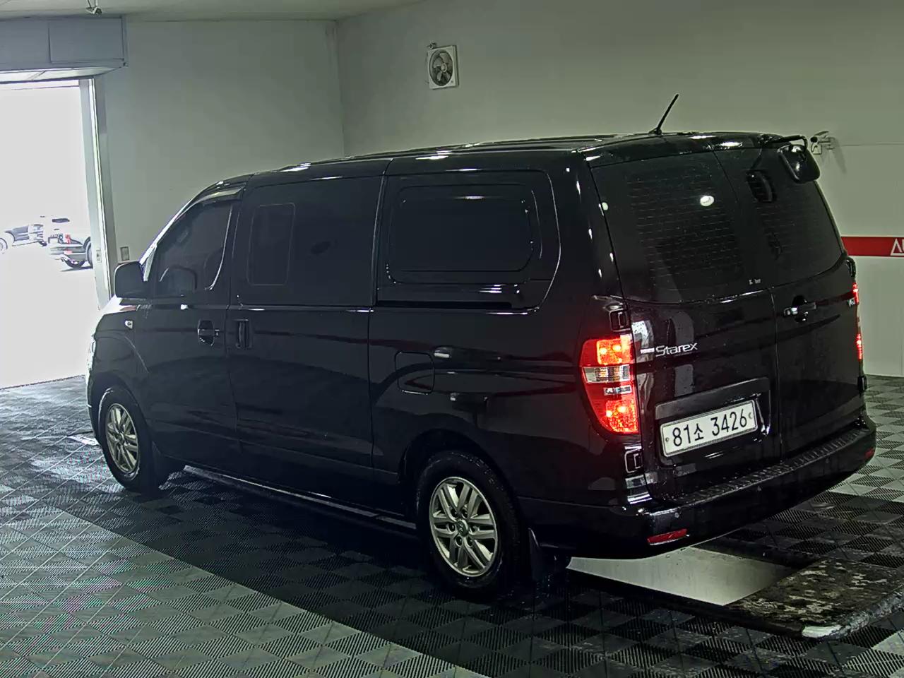 2020 - hyundai grand starex