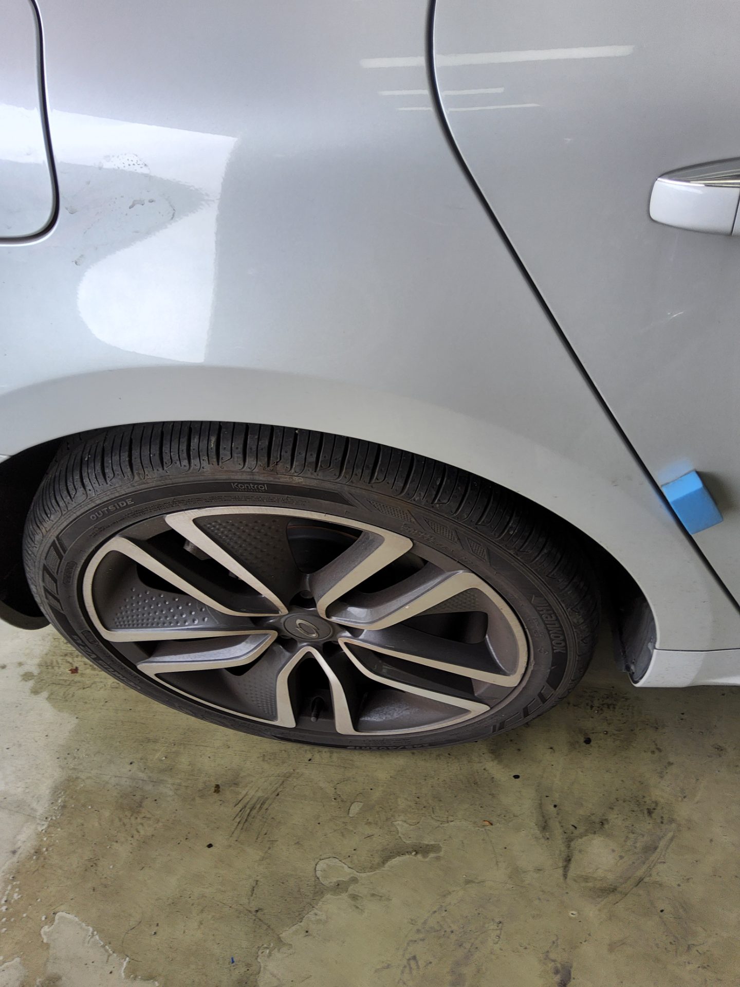2019 - renault sm6