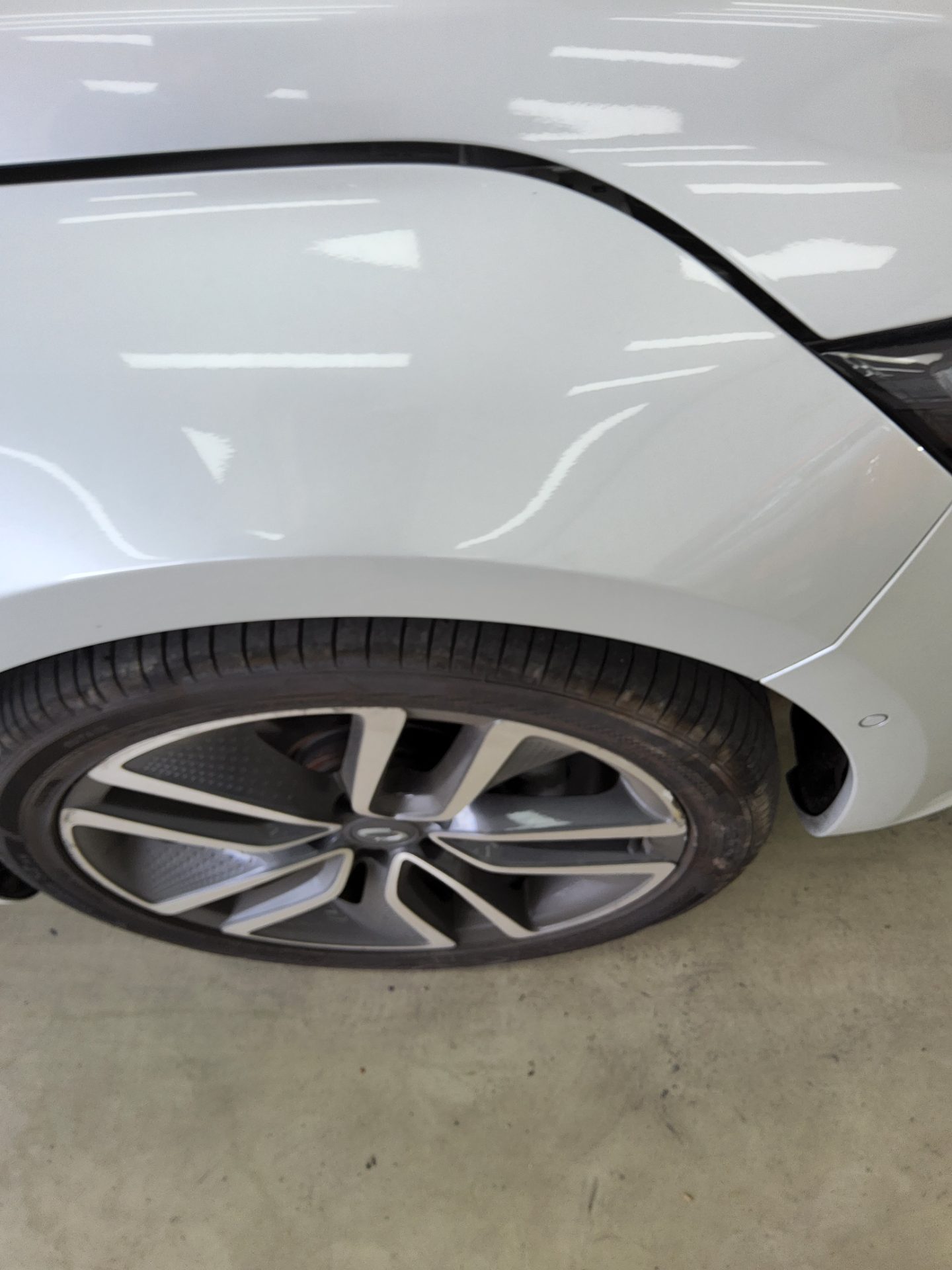 2019 - renault sm6