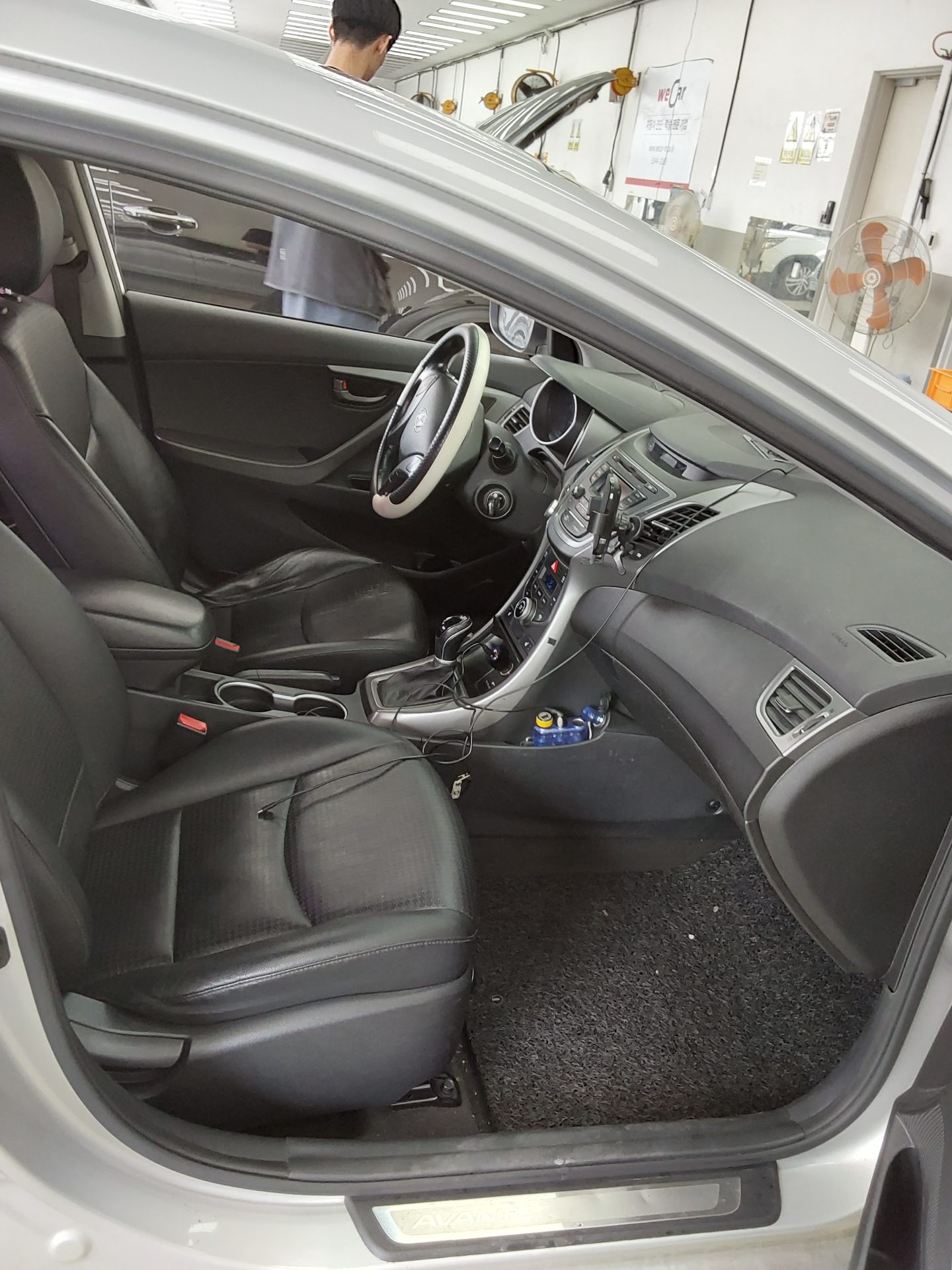 2014 - hyundai avante