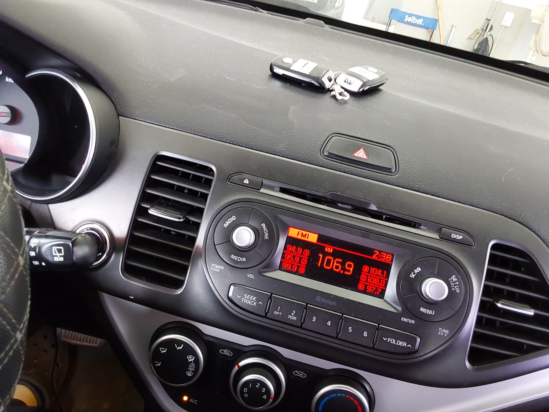 2016 - kia morning