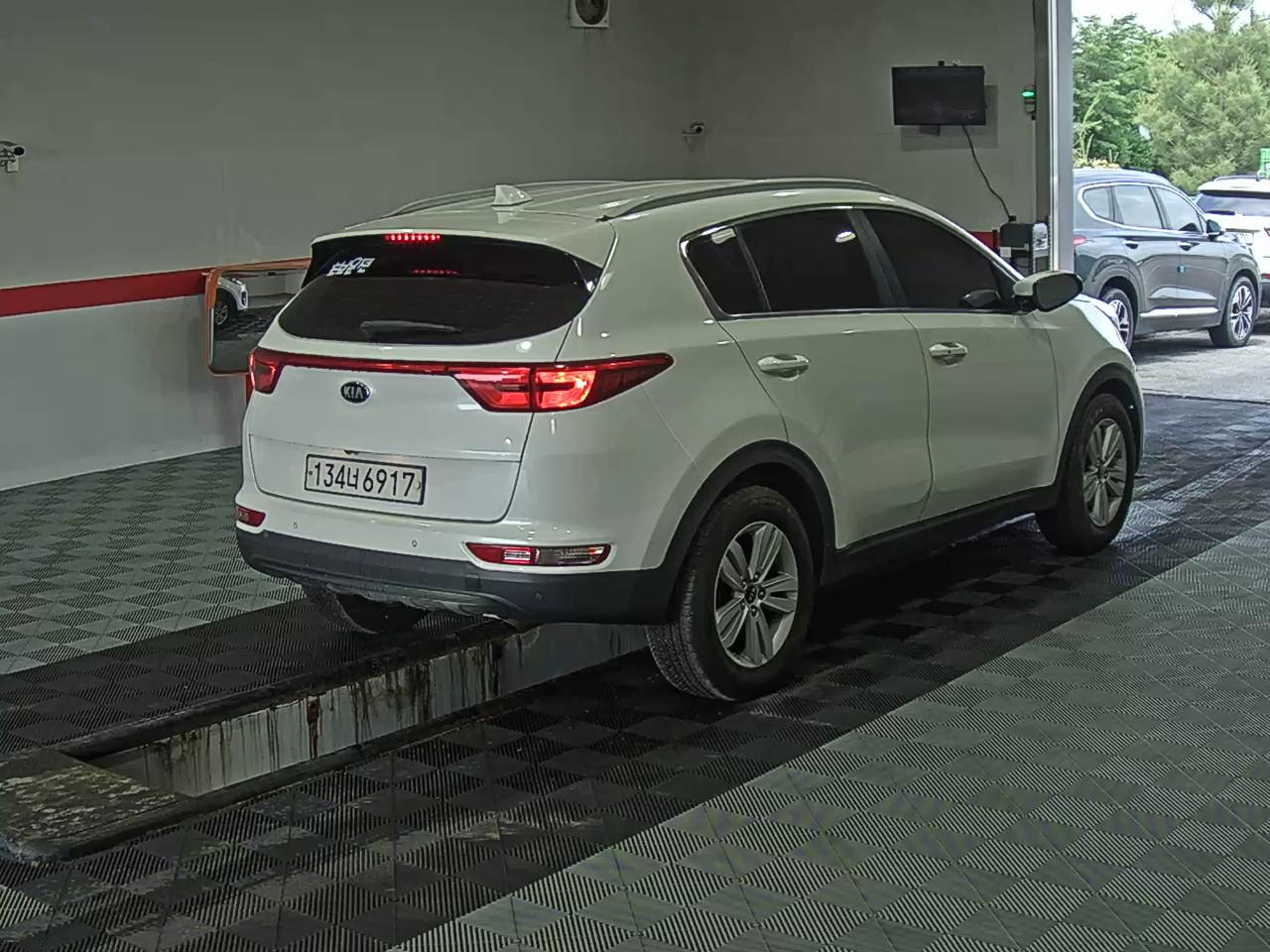 2016 - kia sportage