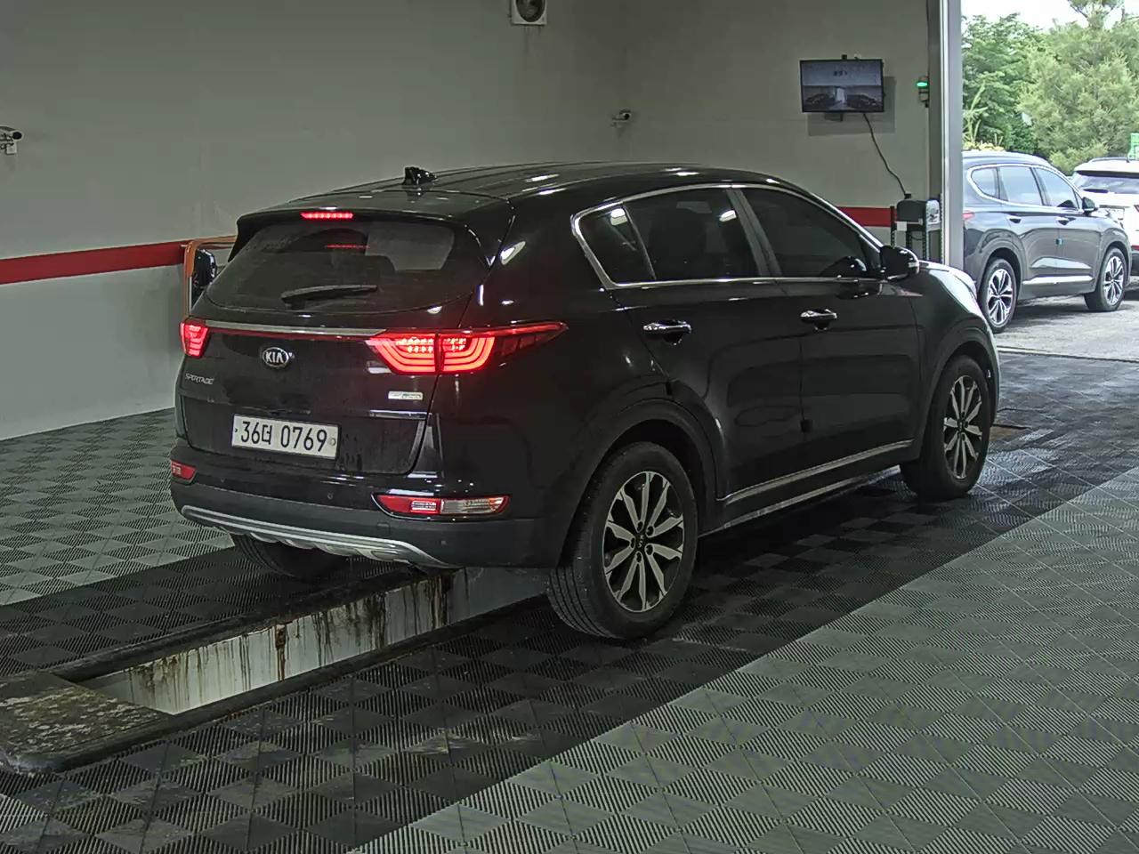 2016 - kia sportage