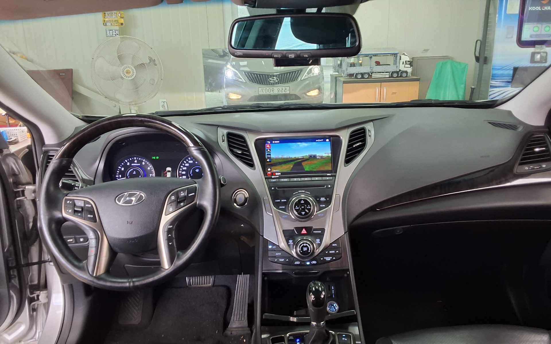 2014 - hyundai grandeur