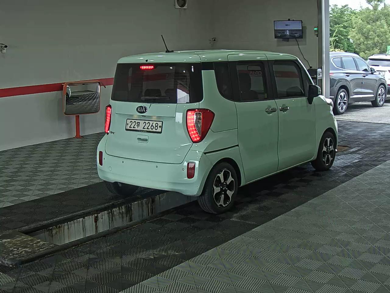 2013 - kia ray