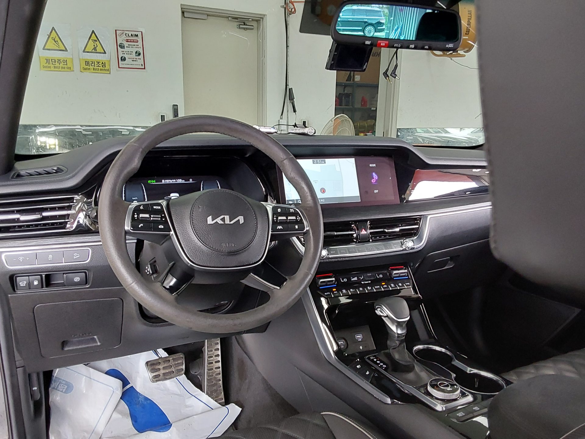 2022 - kia mohave