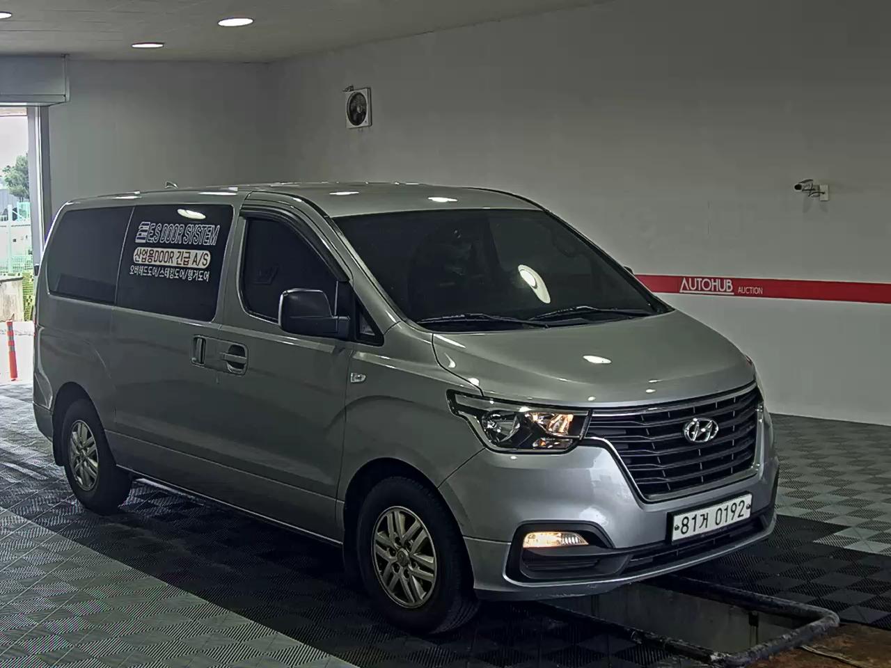 2019 - hyundai grand starex