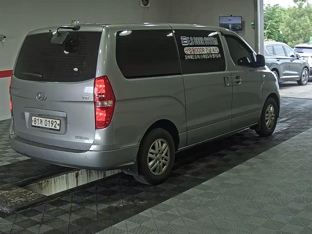 2019 - hyundai grand starex