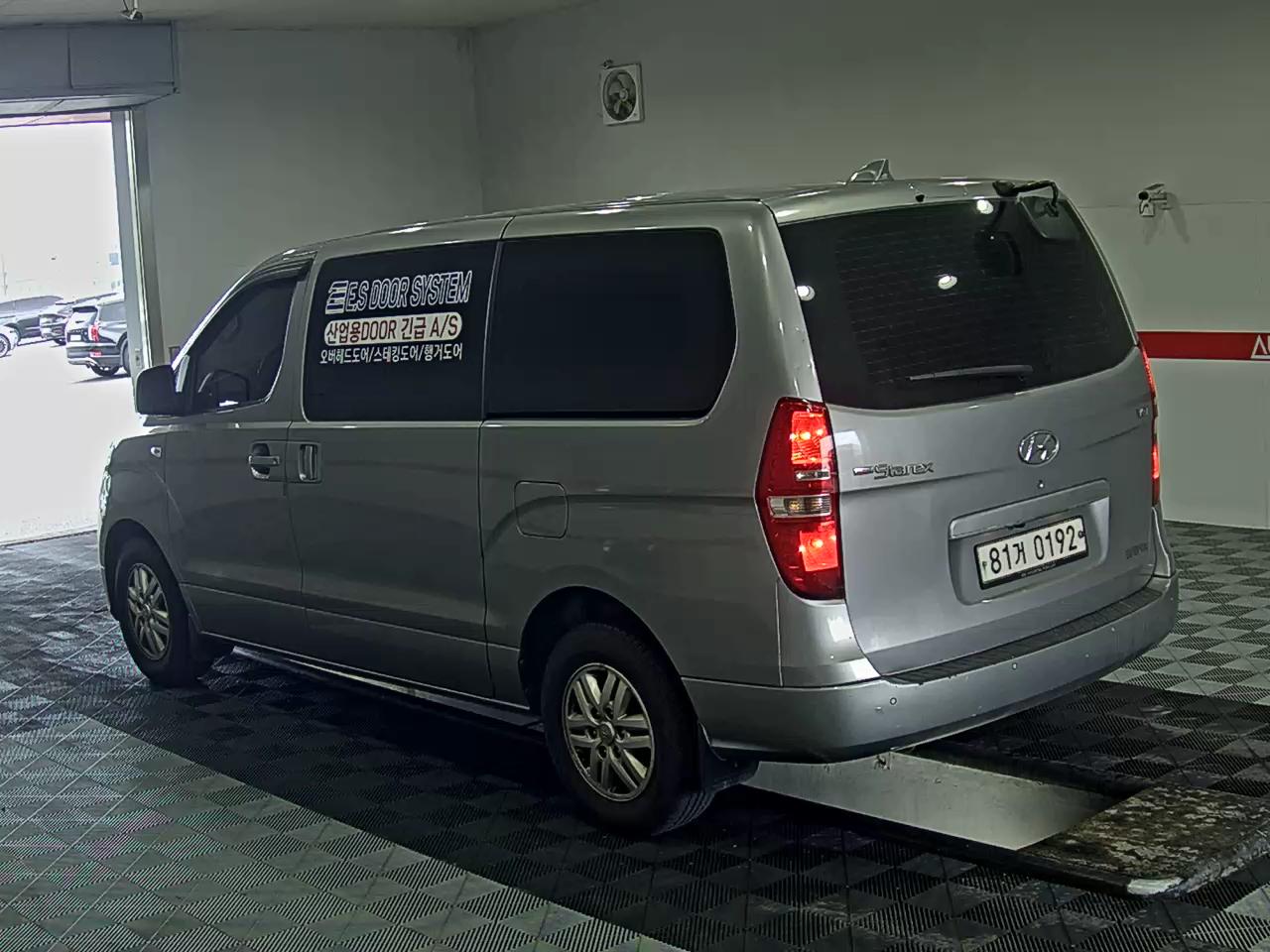 2019 - hyundai grand starex