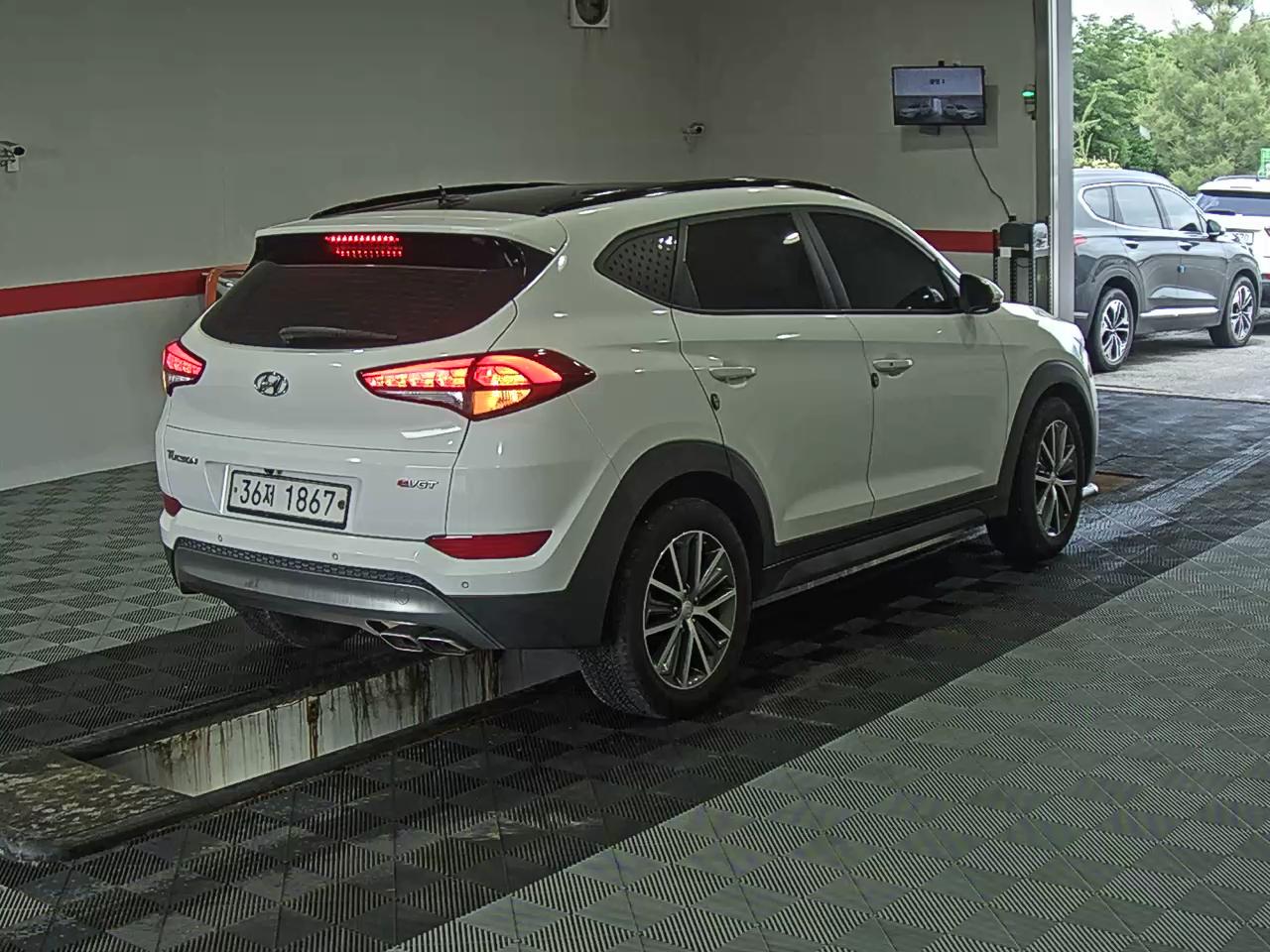 2016 - hyundai tucson
