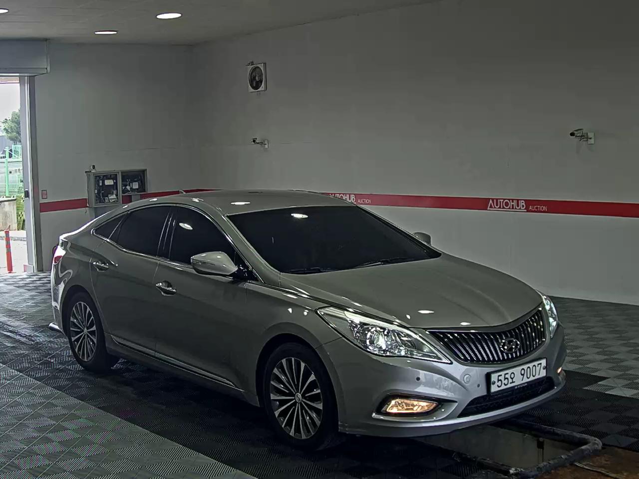 2014 - hyundai grandeur