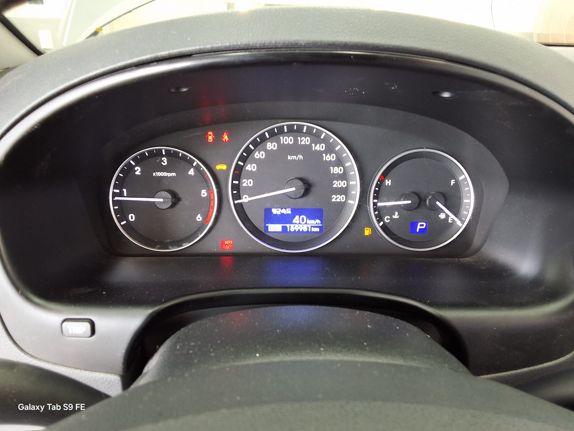 2019 - hyundai grand starex