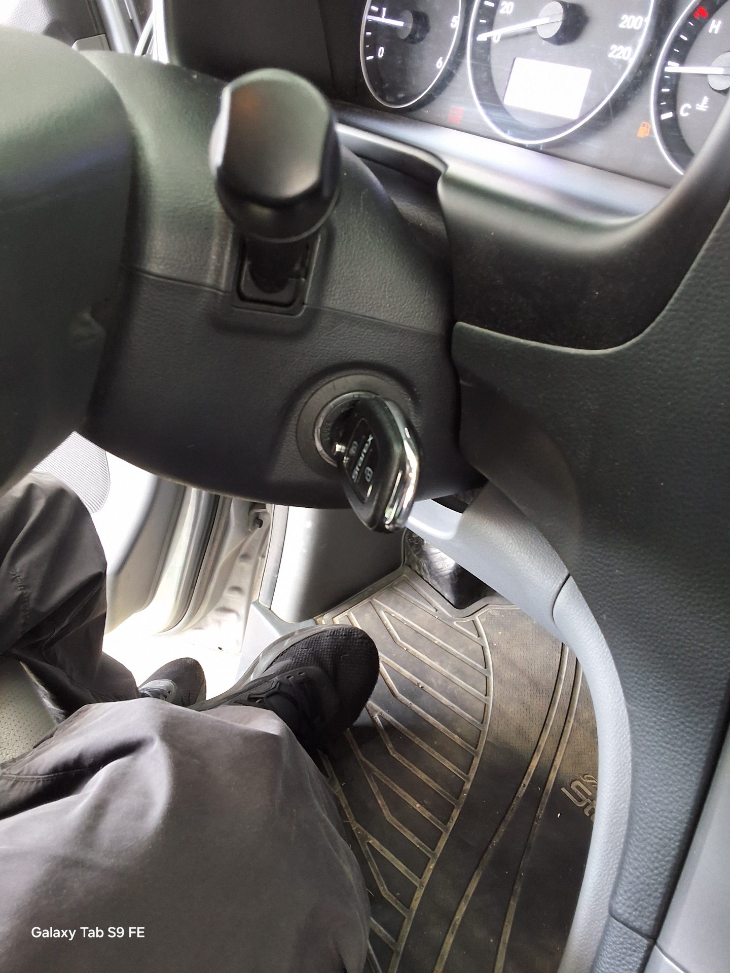 2019 - hyundai grand starex