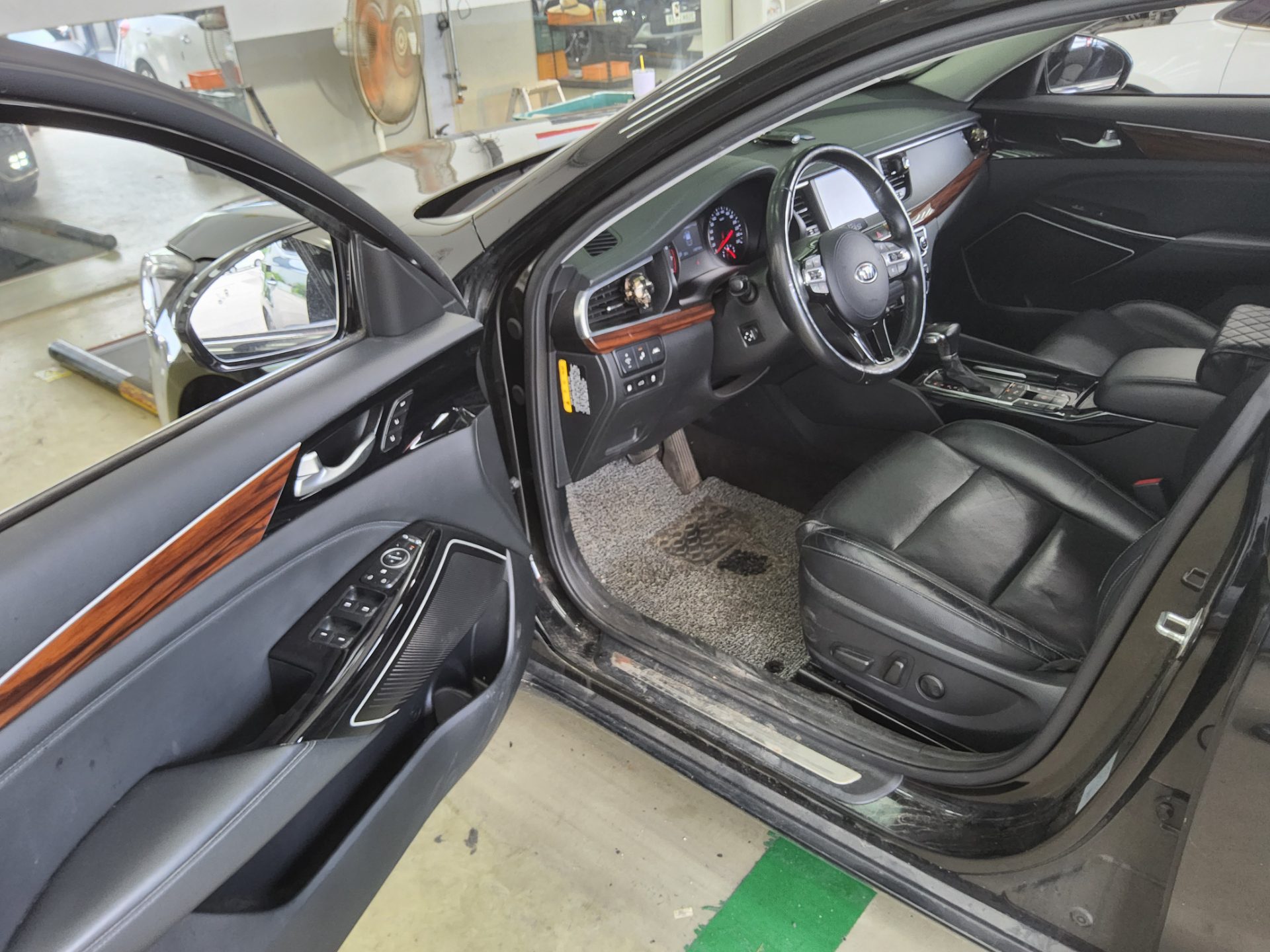 2016 - kia k7