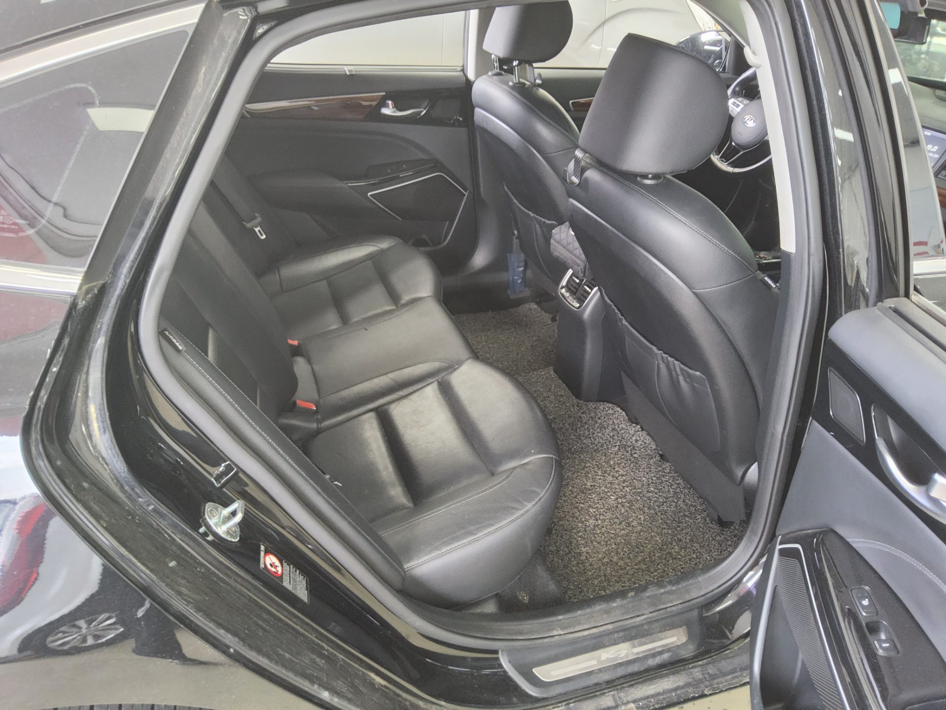 2016 - kia k7