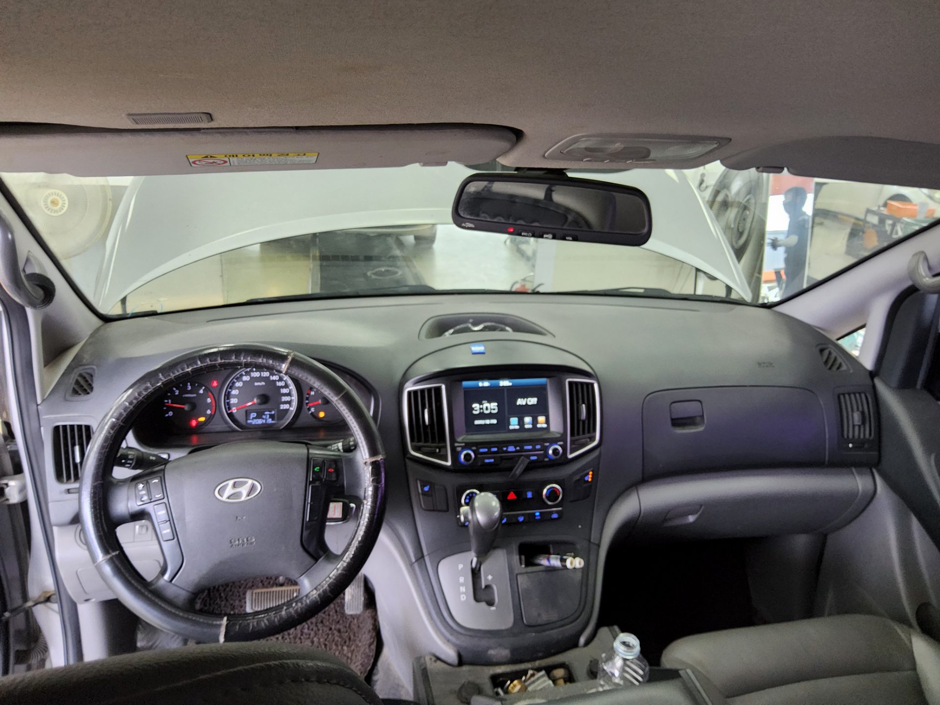 2017 - hyundai grand starex
