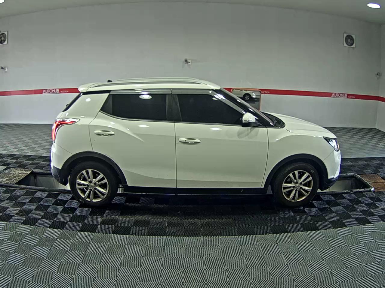 2016 - ssangyong tivoli