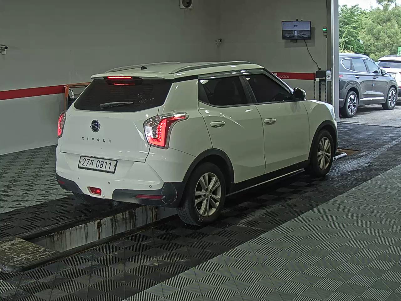2016 - ssangyong tivoli