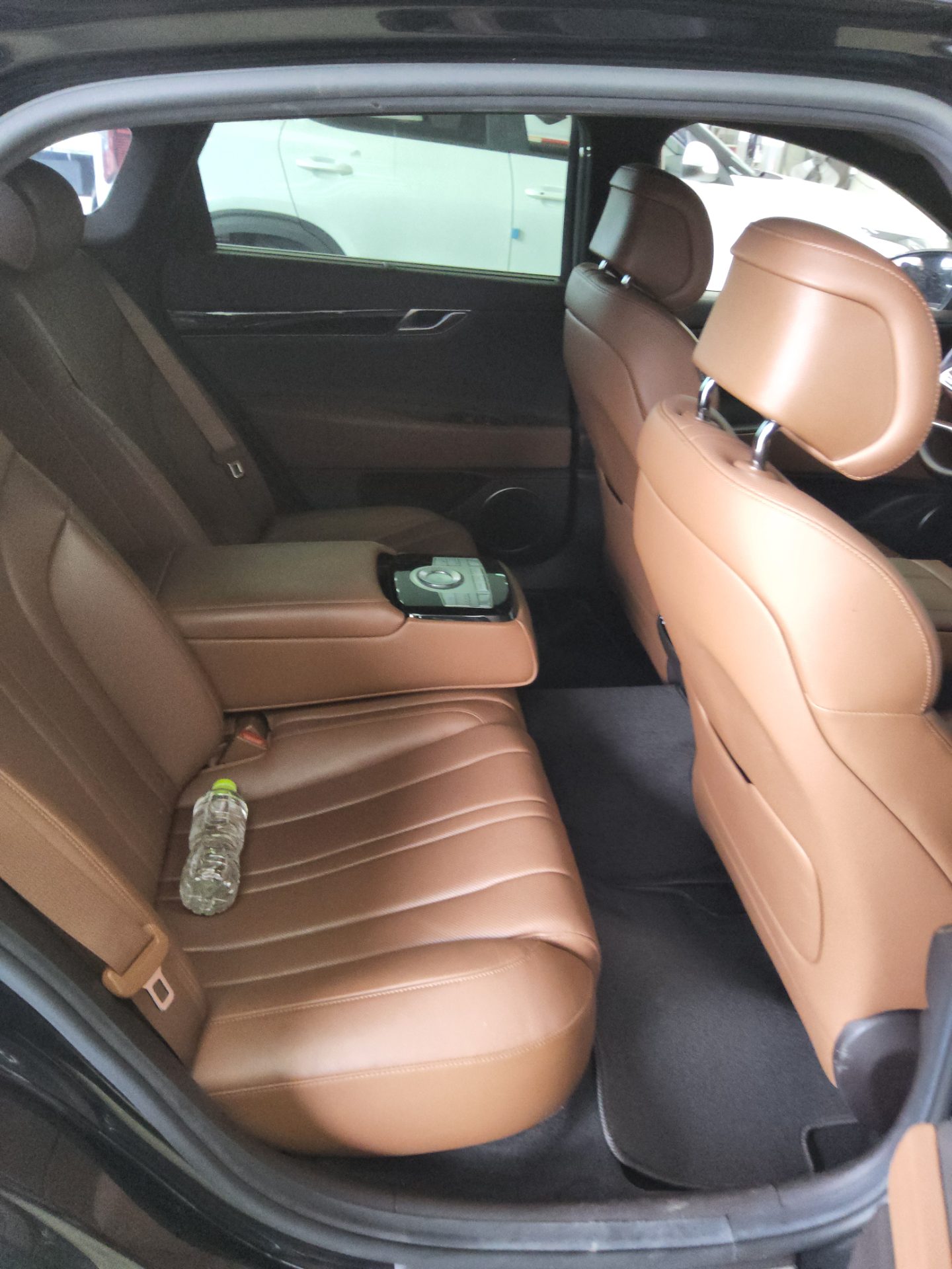 2021 - genesis g80