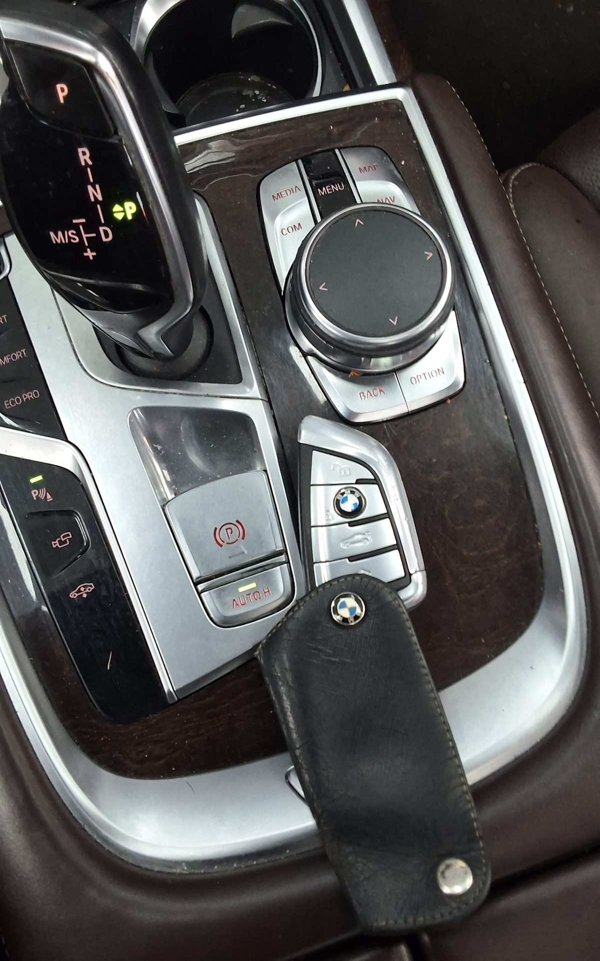 2016 - bmw m7