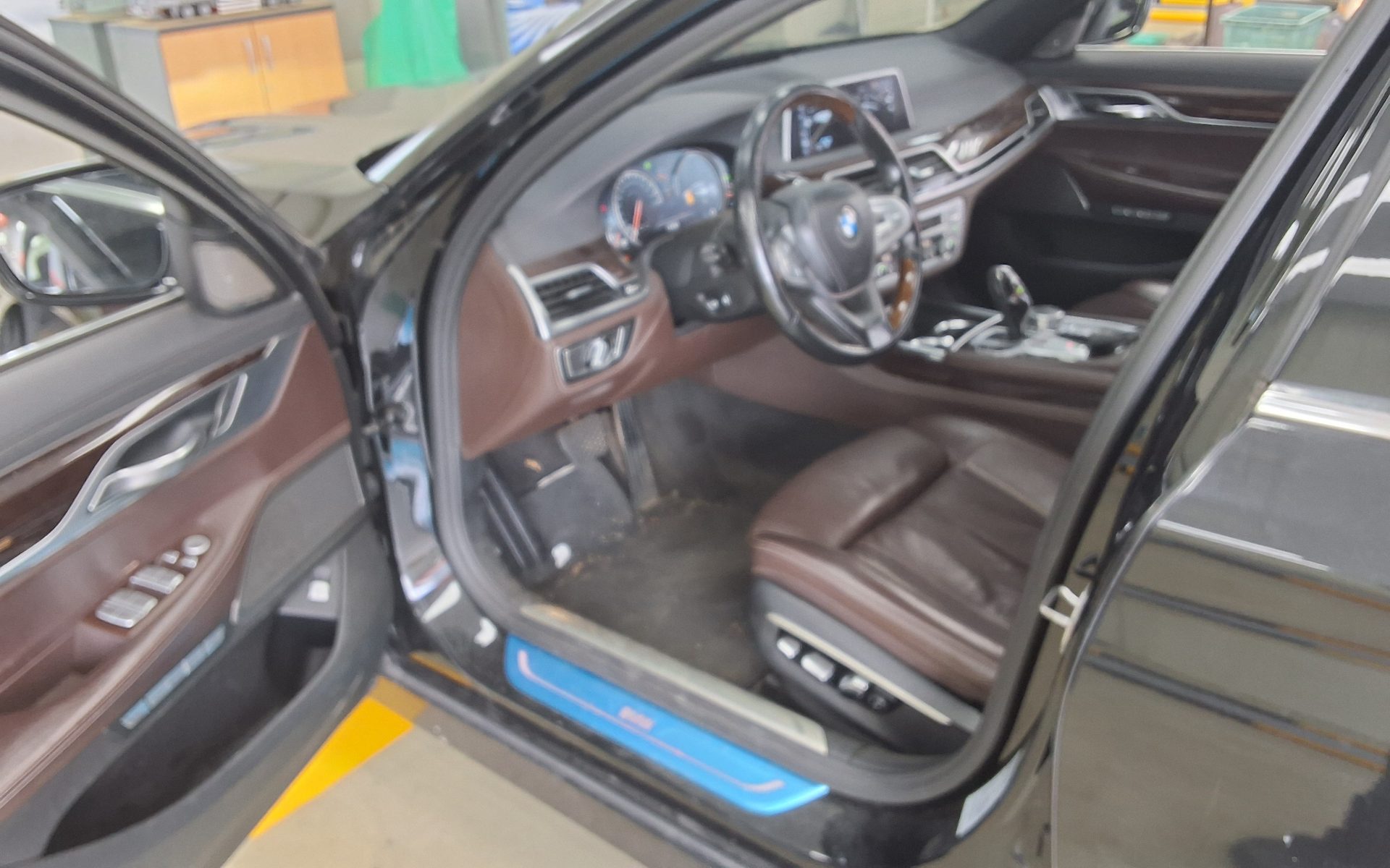 2016 - bmw m7